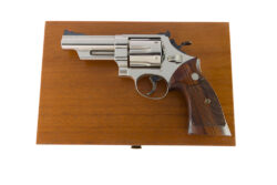 Smith & Wesson Model 57 .41 Magnum 4" Nickel